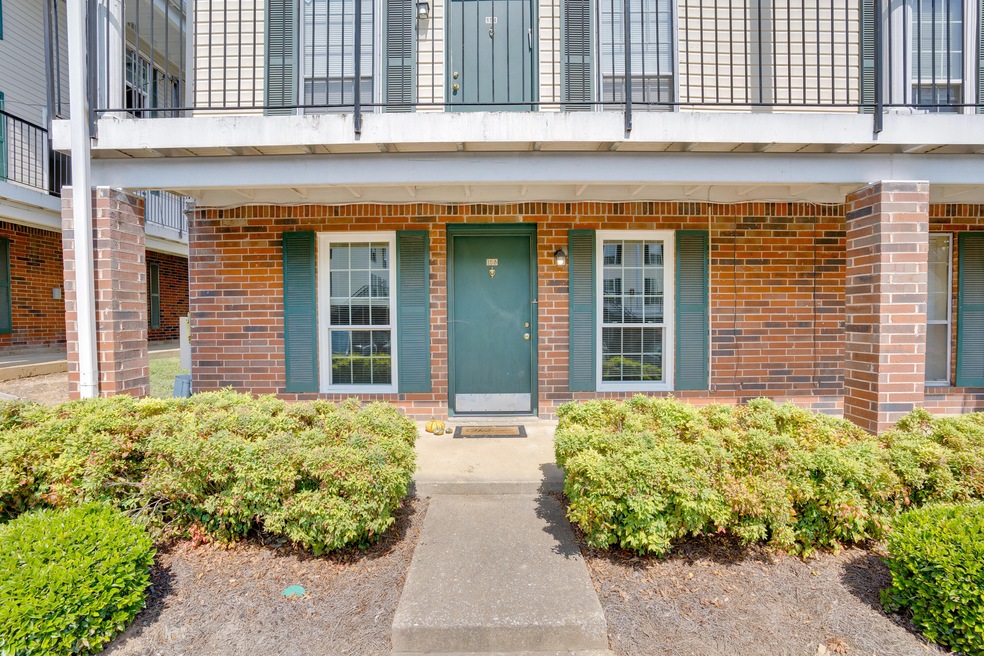 900-Mountain-Creek-Rd-High-Res-Photos-10