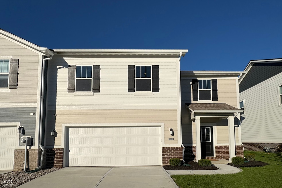 18622 Walsh Way, Westfield, IN 46074 - photo 1