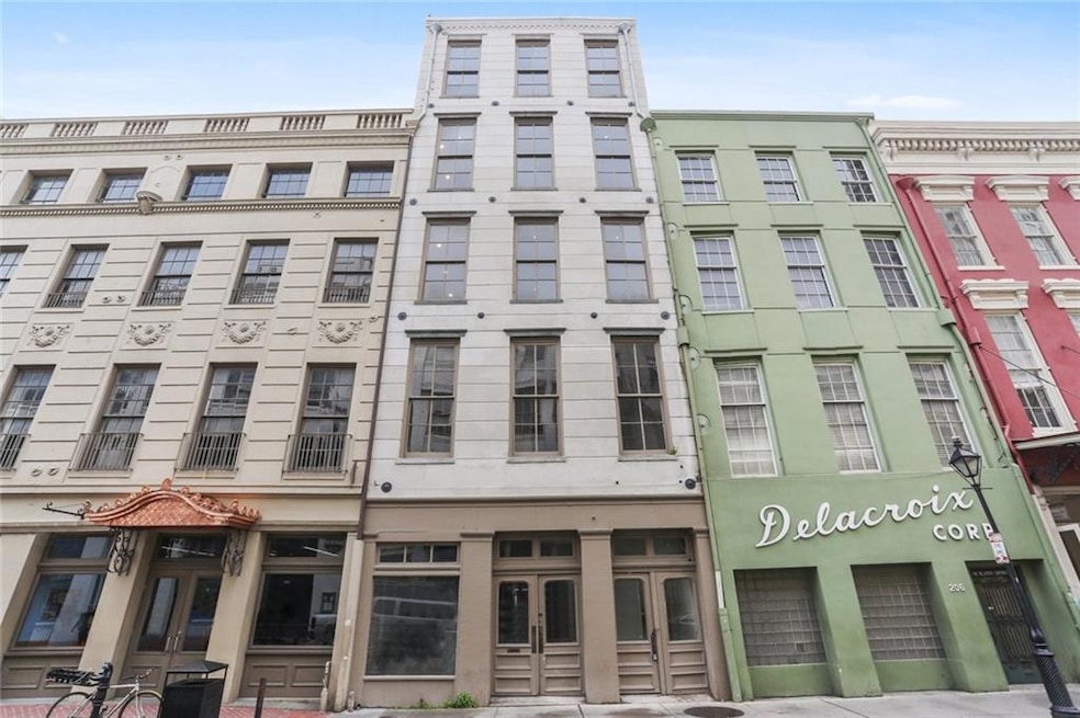 210 Decatur St unit 301, New Orleans, LA 70130 - photo 1