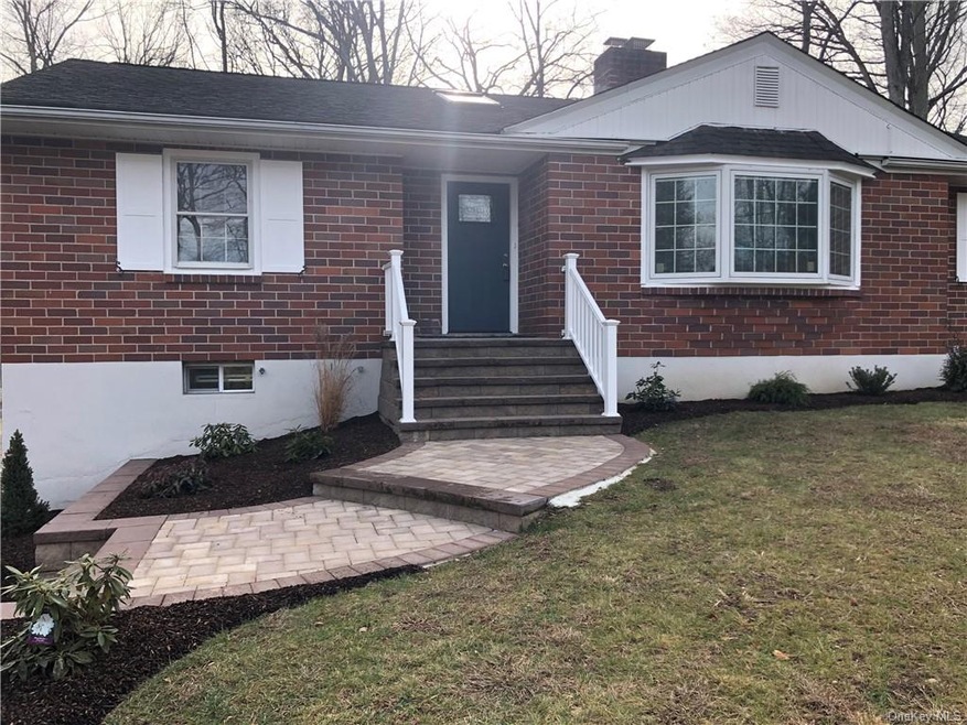 11 Sharon Dr, New City, NY 10956 - photo 1