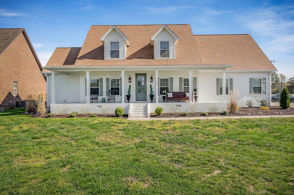 For Sale $688,900 • Co-Listing Agent