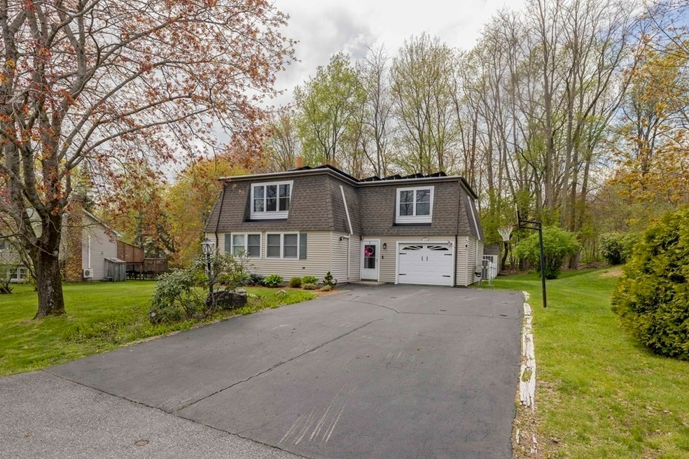 13 Lorna Dr, Auburn, MA 01501 - photo 1