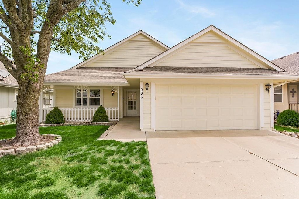 505 S Poseidon Way, Raymore, MO 64083 - photo 1