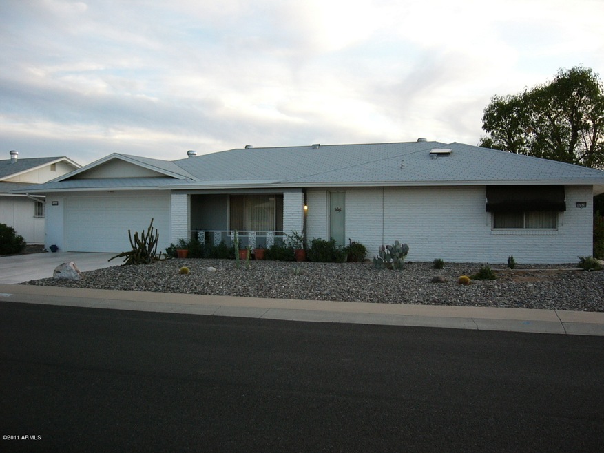 17626 N Jasmine Dr, Sun City, AZ 85373 - photo 1