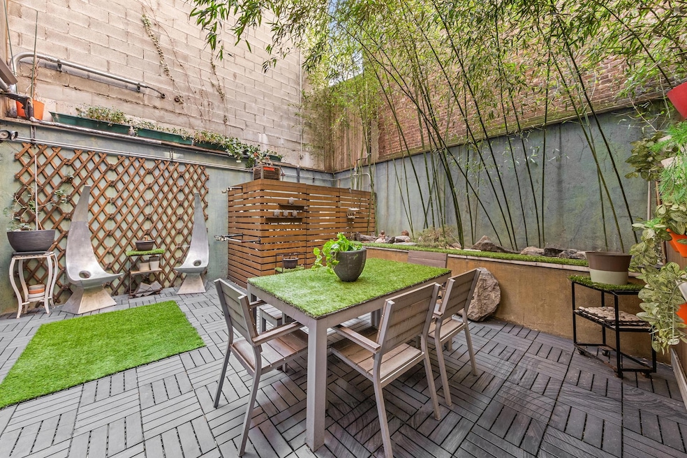 For Sale $1,400,000 • Co-Listing Agent