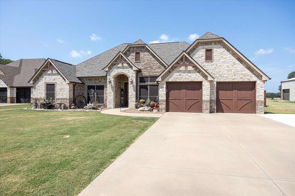 3000 Elkton Dr, Granbury, TX 76049 - photo 1