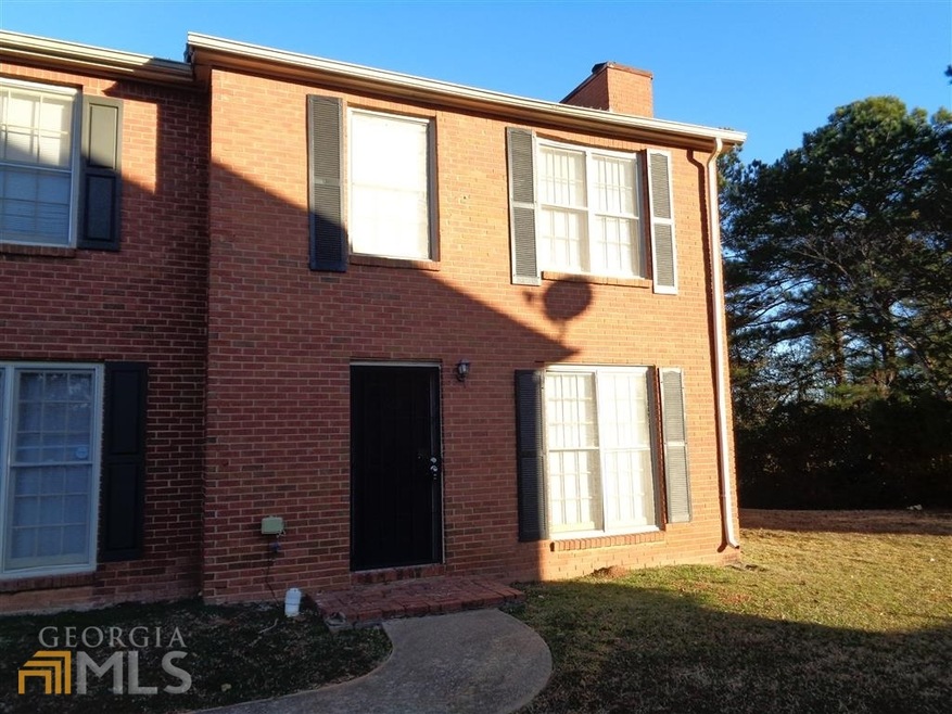 669 Redland Dr, Jonesboro, GA 30238 - photo 1