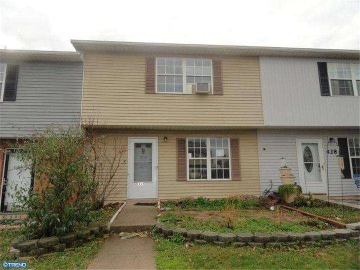 424 Blaker Dr, East Greenville, PA 18041 - photo 1