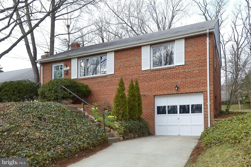 3321 Glenway Dr, Kensington, MD 20895 - photo 1