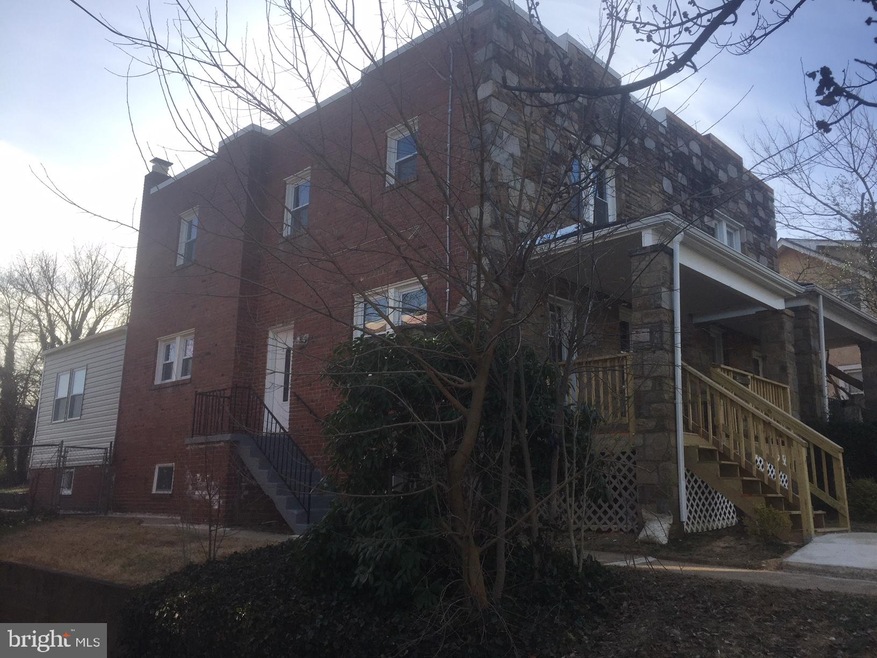 5209 Blaine St NE, Washington, DC 20019 - photo 1