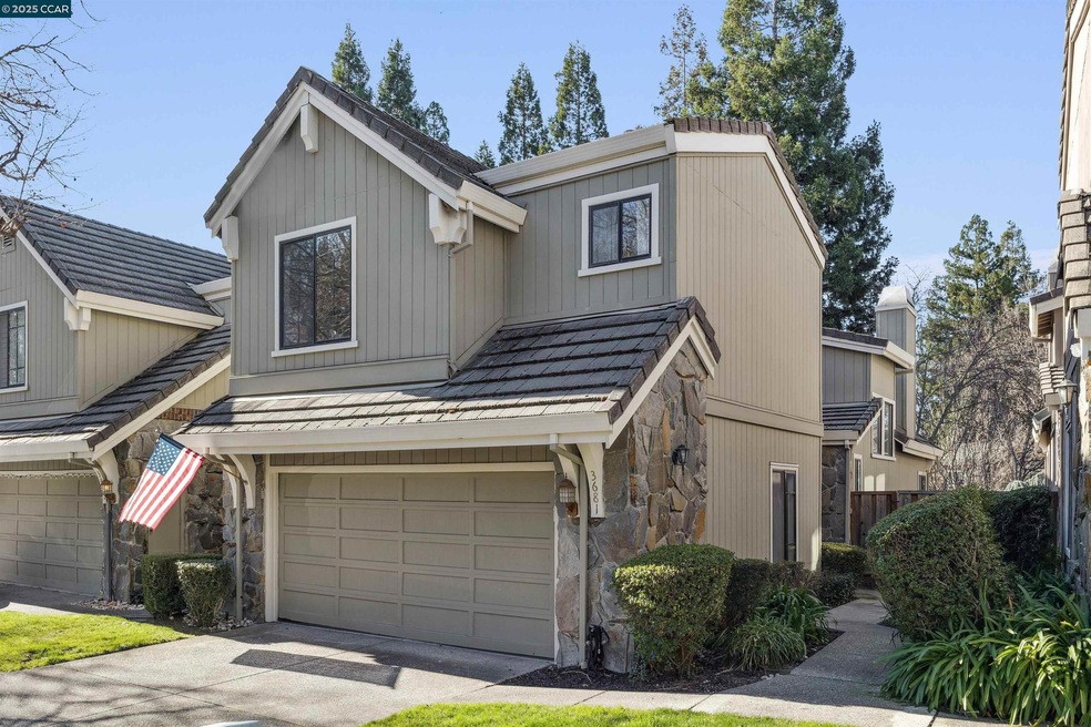 Sold $1,175,000 • Co-Listing Agent