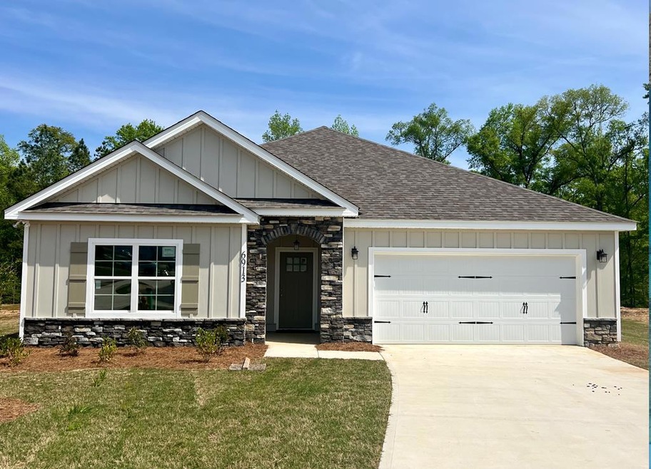 6913 Omaha Dr, Columbus, GA 31820 - photo 1