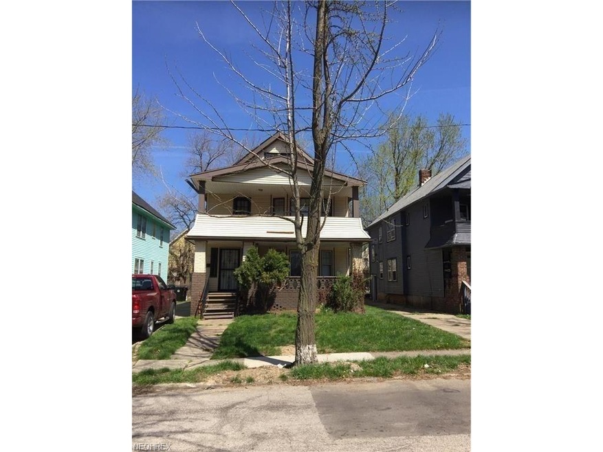 Front exterior of duplex.