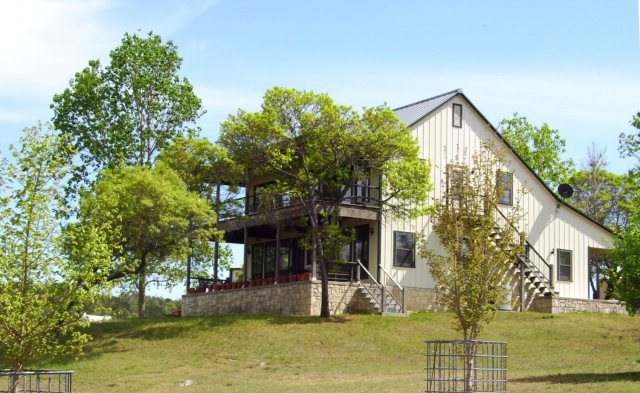 187 Eichen Strasse, Fredericksburg, TX 78624 - photo 1