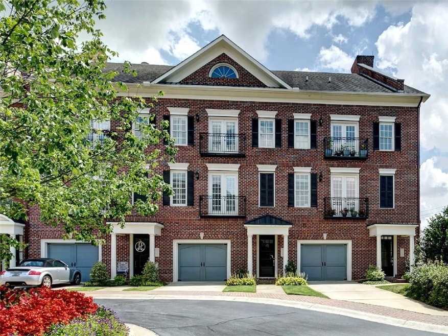 Gorgeous luxury townhome in One Ivy Walk!