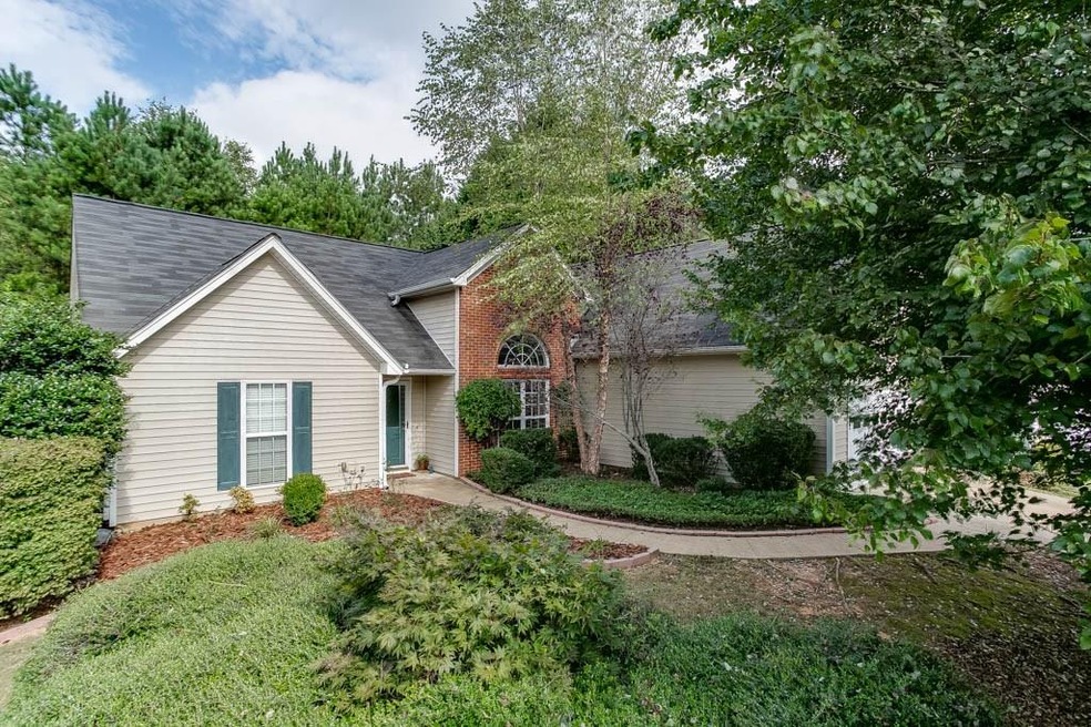 307 Hemington Way, Buford, GA 30518 - photo 1