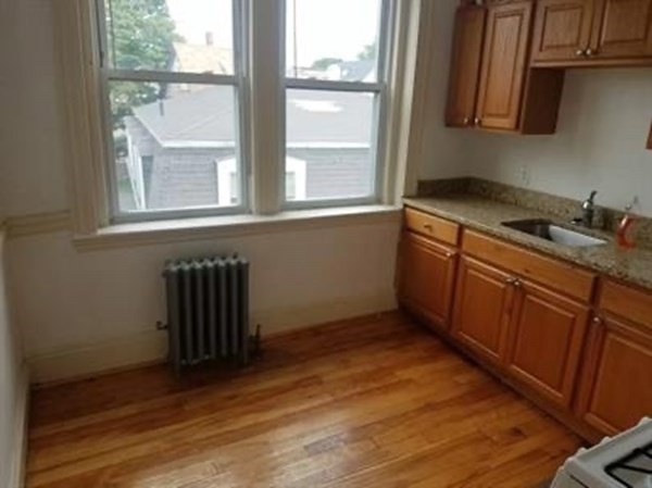 2 Hancock St unit 9, Malden, MA 02148 - photo 1