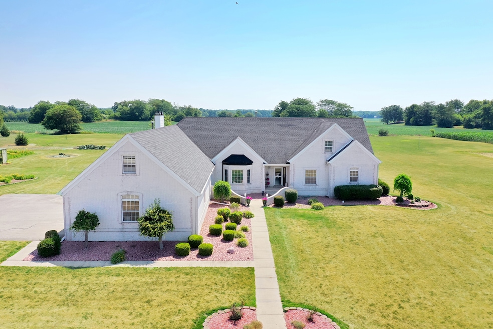 4751 N 5500w Rd, Kankakee, IL 60901 - photo 1