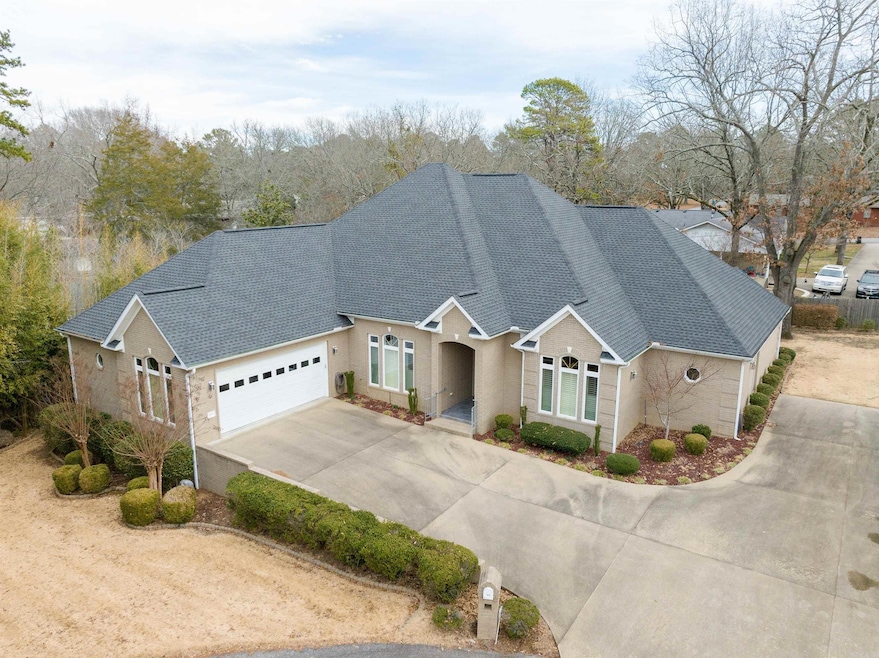 Sold $553,950