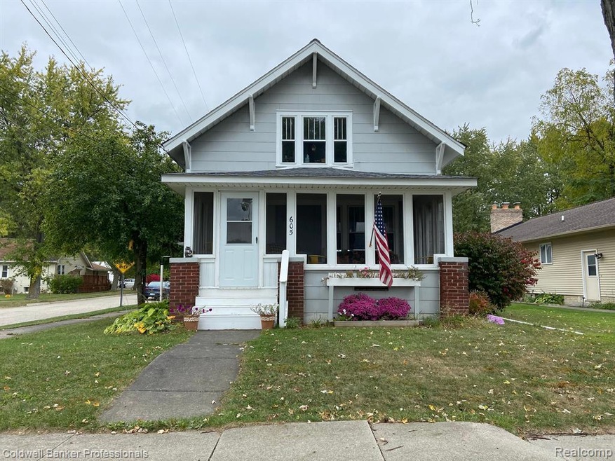 605 S Main St, Davison, MI 48423 - photo 1