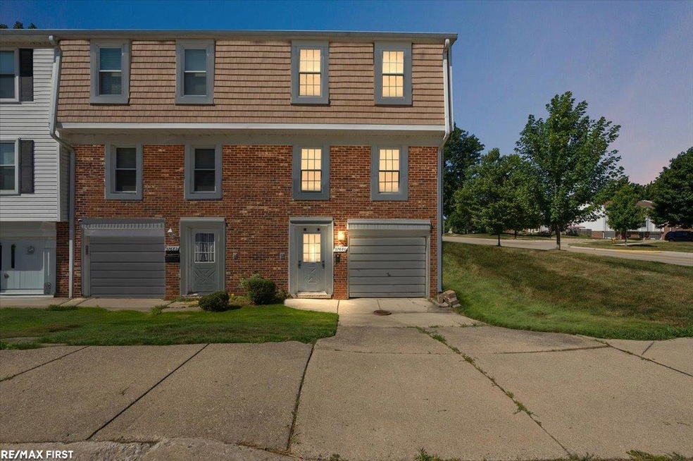 37680 Charter Oaks Blvd unit 325, Clinton Township, MI 48036 - photo 1