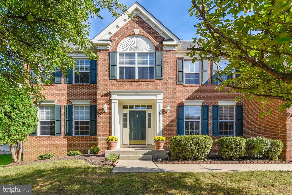 46773 Backwater Dr, Sterling, VA 20164 - photo 1