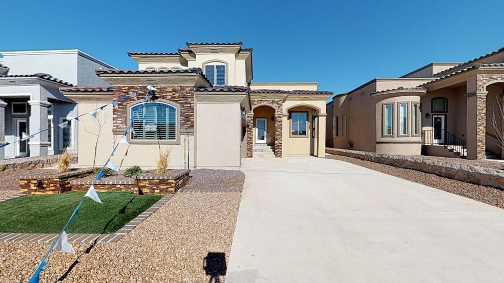 800 Pontop Hall St, El Paso, TX 79928 - photo 1