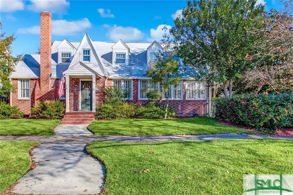 318 E 55th St, Savannah, GA 31405 - photo 1