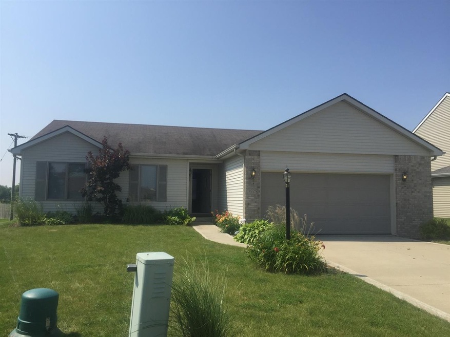 9928 Ballymore Dr, Fort Wayne, IN 46835 - photo 1