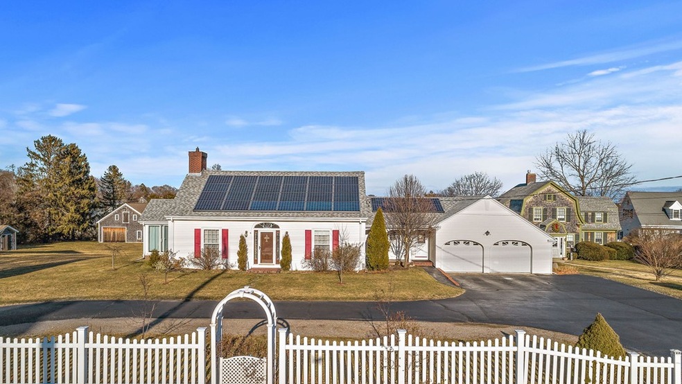 263 Court St, Plymouth, MA 02360 - photo 1