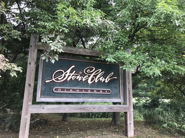 333 Country Club Loop unit 38, Stowe, VT 05672 - photo 1