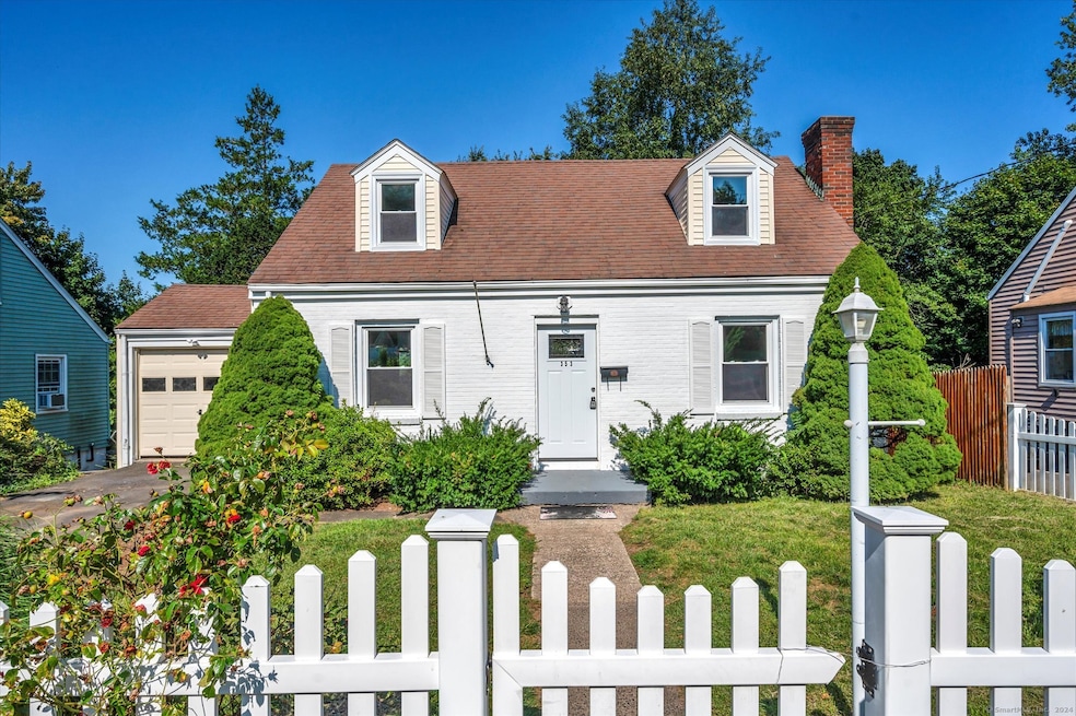 353 S Orchard St, Wallingford, CT 06492 - photo 1