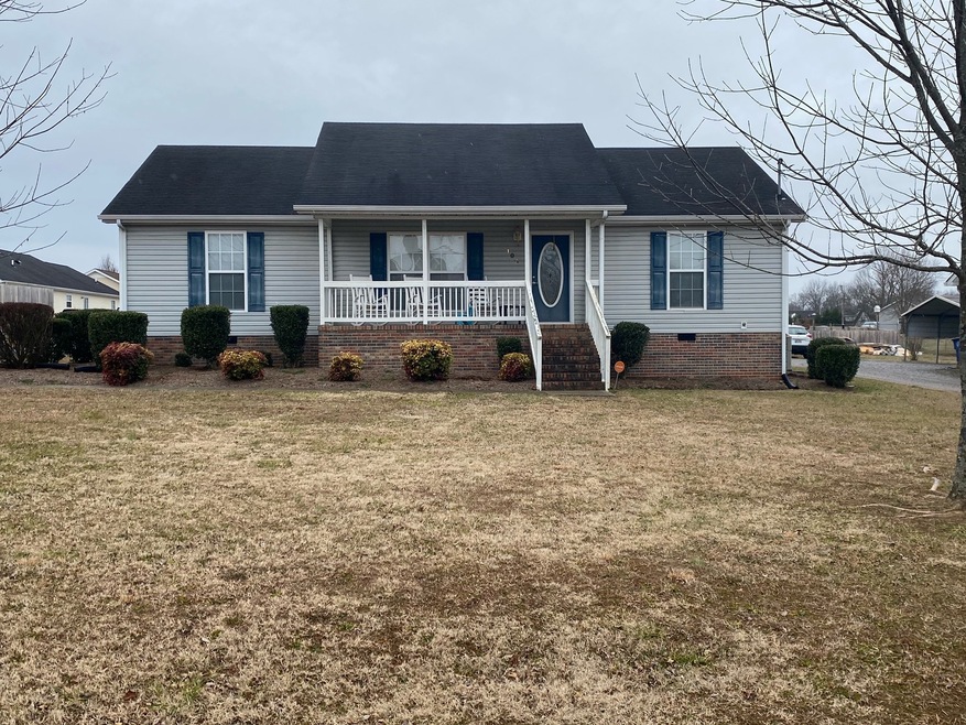 104 Warren Cir, Shelbyville, TN 37160 - photo 1