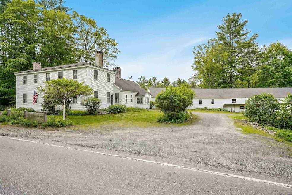 For Sale $889,900 • Co-Listing Agent