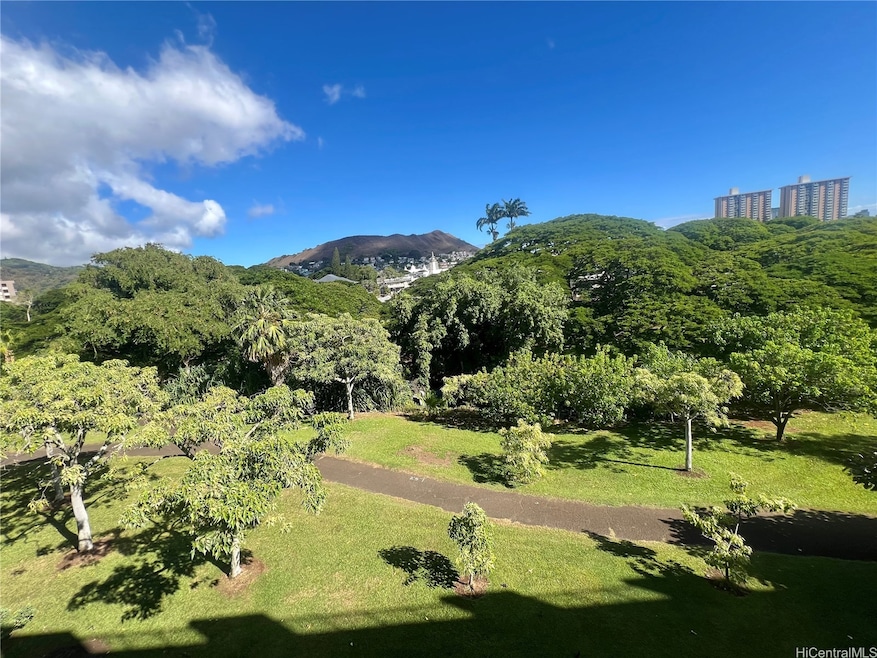 Nuuanu Park Place unit B609, Honolulu, HI 96817 - photo 1