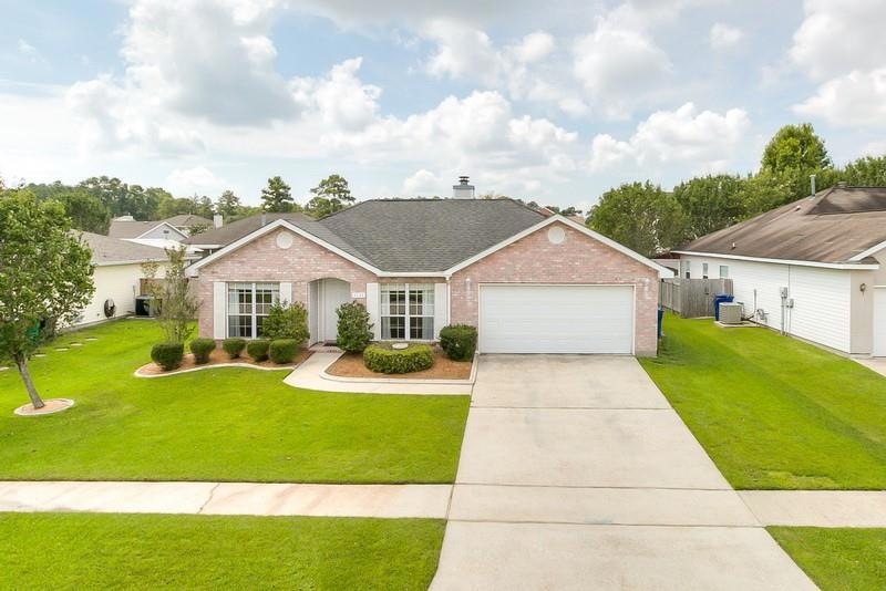 1111 Zachary Dr, Slidell, LA 70461 - photo 1