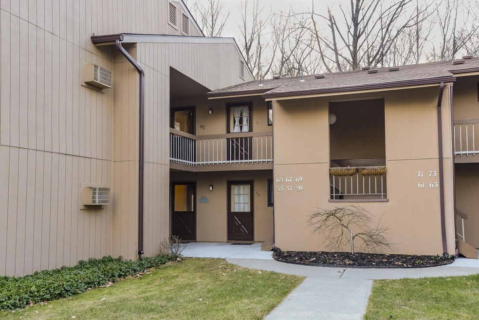 67 Western Reach, Red Bank, NJ 07701 - photo 1