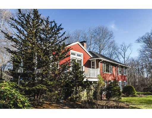 140 Vine St, Chestnut Hill, MA 02467 - photo 1