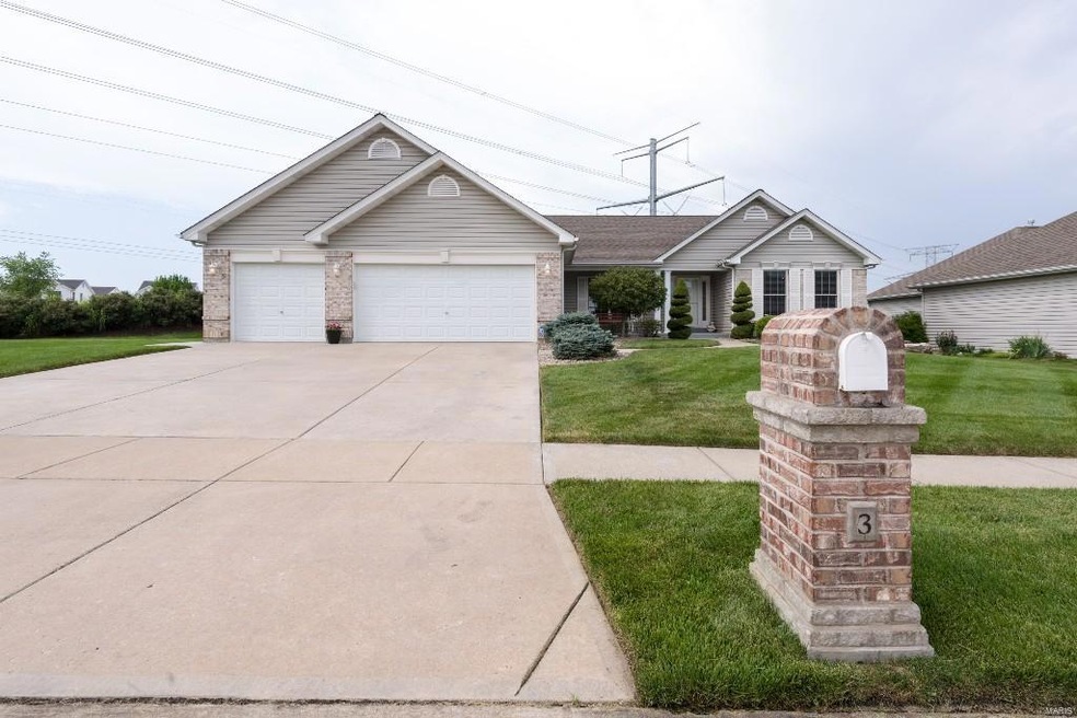 Rare find!  4 Bedroom Ranch with all bedrooms on t