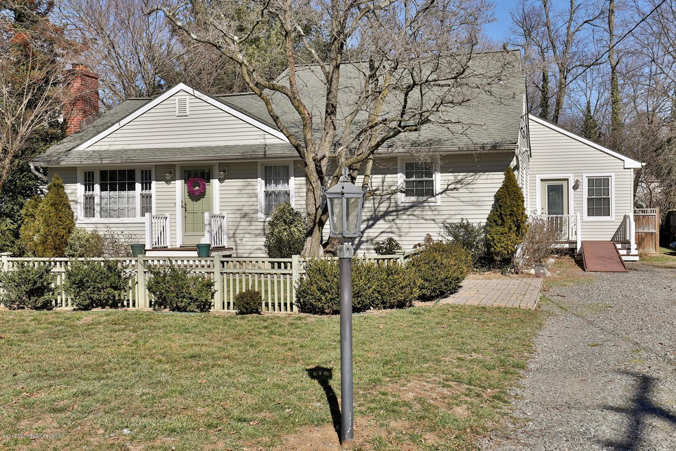 233 Hance Rd Fair Haven NJ-MLS_Size-002-