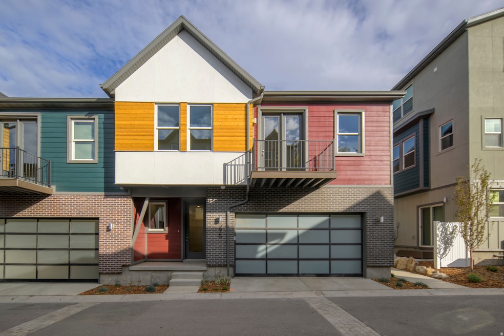 For Sale $599,900 • Co-Listing Agent