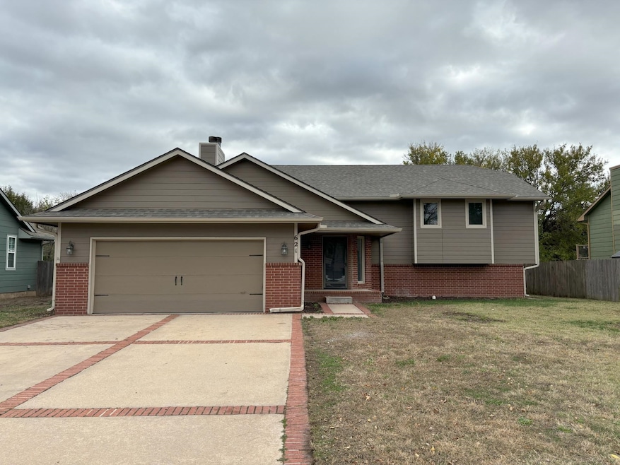 621 Conestoga Rd, Maize, KS 67101 - photo 1