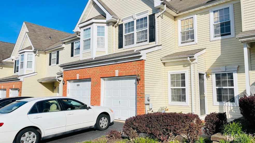 1507 Pisaniello Ct, South Plainfield, NJ 07080 - photo 1