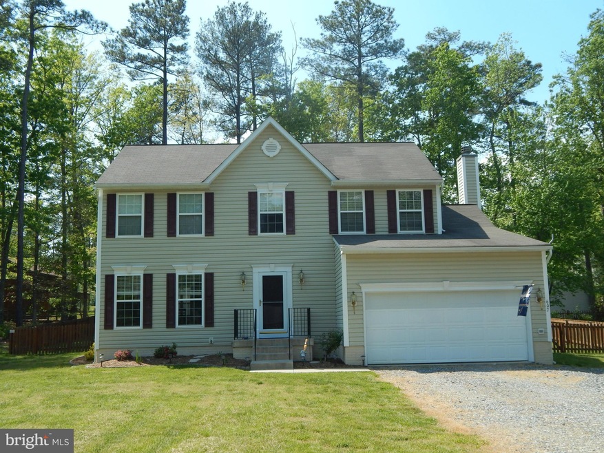 607 Southampton Dr, Ruther Glen, VA 22546 - photo 1