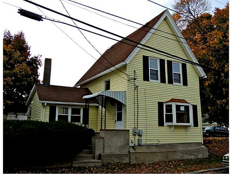 42 Tweed St, Pawtucket, RI 02861 - photo 1
