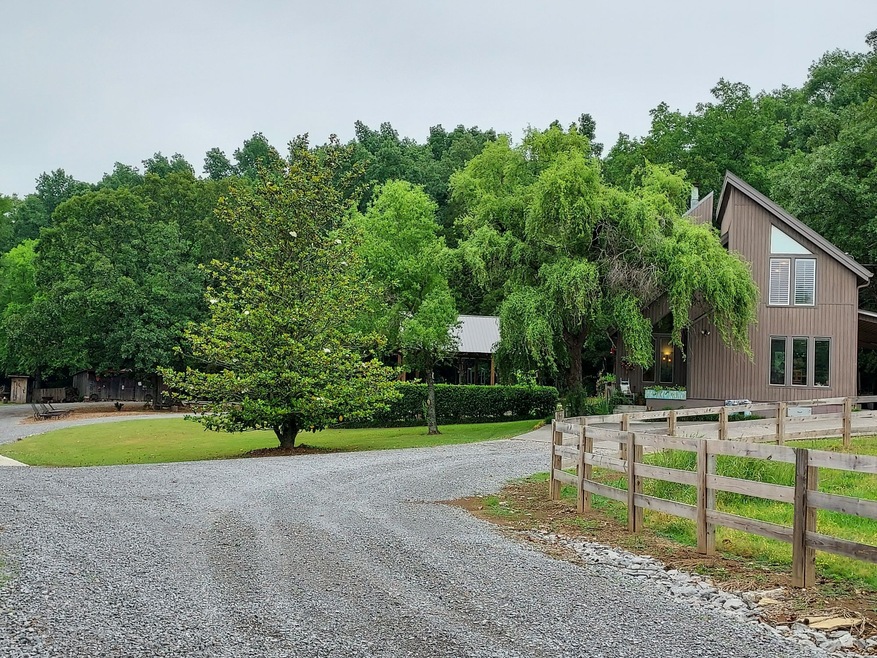 1815 Highway 130 E, Shelbyville, TN 37160 - photo 1