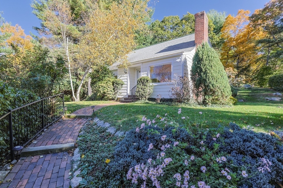 Pending $629,900 • Co-Listing Agent