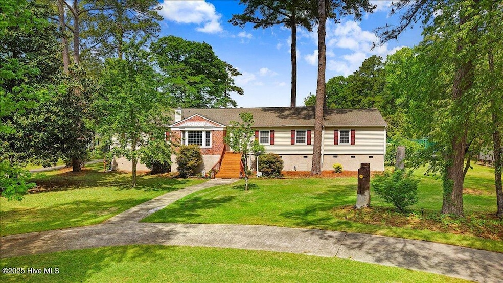 20-105 Harbor Dr-20
