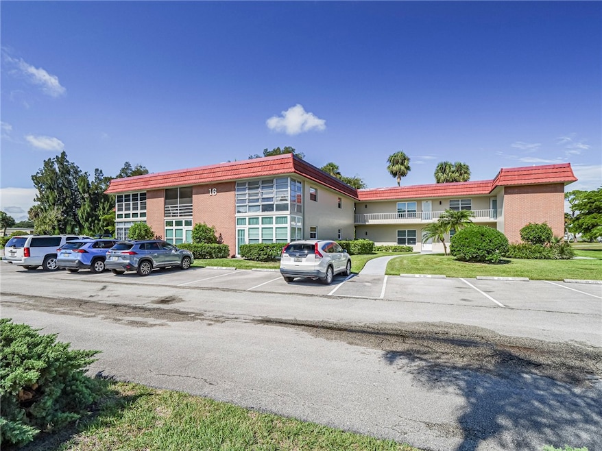 16 Vista Palm Ln unit 204, Vero Beach, FL 32962 - photo 1