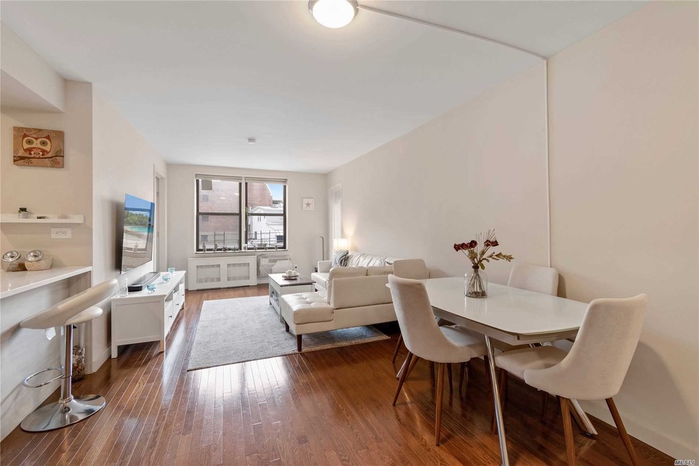 The Continental unit 3A, Elmhurst, NY 11373 - photo 1